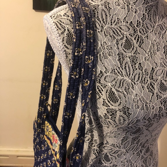 Vera Bradley Shoulder Bag - Picture 2 of 4